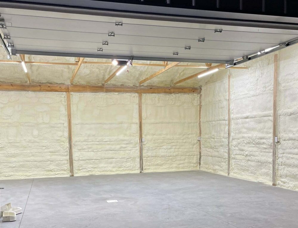 White Pole Barn Spray Foam Insulation (Versailles, Indiana) Cincinnati RetroFoam